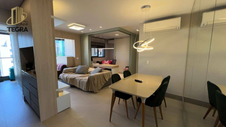 Imagem Apartamento com 2 Quartos à Venda, 65 m² em Moema - São Paulo