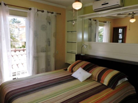 Imagem Casa de Condomínio com 3 Quartos à Venda, 211 m² em Chácara Pavoeiro - Cotia