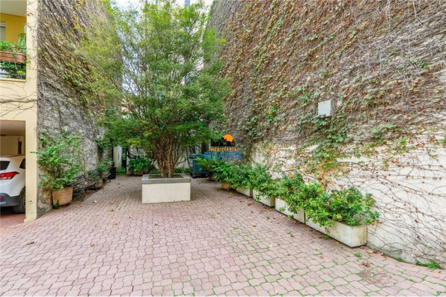 Imagem Casa com 3 Quartos à Venda, em Panamby - São Paulo Imagem Casa com 3 Quartos à Venda, em Panamby - São Paulo