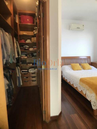 Imagem Apartamento com 4 Quartos à Venda, 165 m² em Barra Da Tijuca - Rio De Janeiro