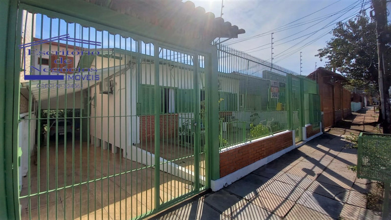 Casa com 5 Quartos à Venda, 280 m² em Camaquã - Porto Alegre