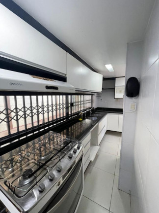 Imagem Casa com 3 Quartos à Venda, 136 m² em Pituaçu - Salvador Imagem Casa com 3 Quartos à Venda, 136 m² em Pituaçu - Salvador