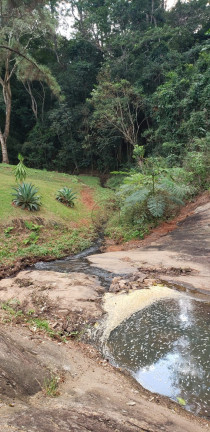 Terreno à Venda, 100 m² em Tamanho - Jambeiro