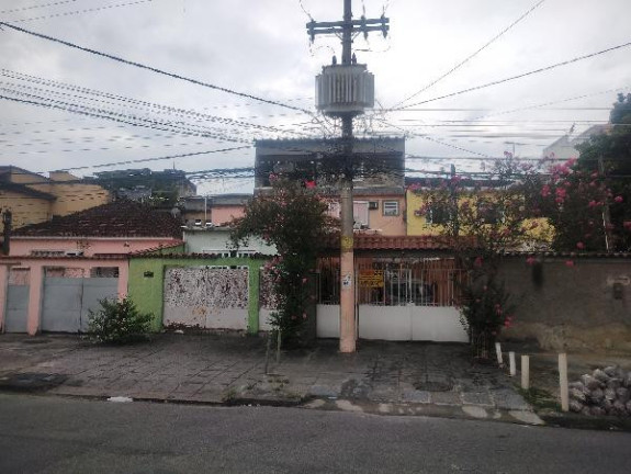 Imagem Casa com 2 Quartos à Venda, 114 m² em Oswaldo Cruz - Rio De Janeiro Imagem Casa com 2 Quartos à Venda, 114 m² em Oswaldo Cruz - Rio De Janeiro