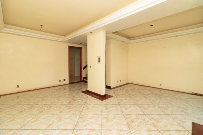 Imagem Casa com 3 Quartos à Venda, 380 m² em Rubem Berta - Porto Alegre Imagem Casa com 3 Quartos à Venda, 380 m² em Rubem Berta - Porto Alegre