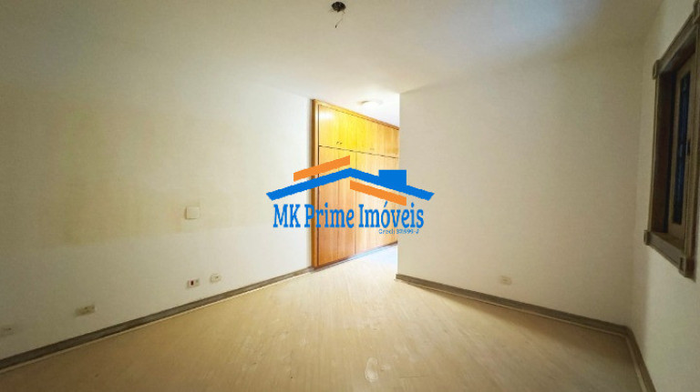 Imagem Sobrado com 4 Quartos à Venda, 368 m² em Alphaville Residencial Dois - Barueri Imagem Sobrado com 4 Quartos à Venda, 368 m² em Alphaville Residencial Dois - Barueri