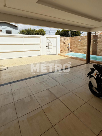 Imagem Casa com 3 Quartos à Venda, 235 m² em Areia Branca - Petrolina Imagem Casa com 3 Quartos à Venda, 235 m² em Areia Branca - Petrolina