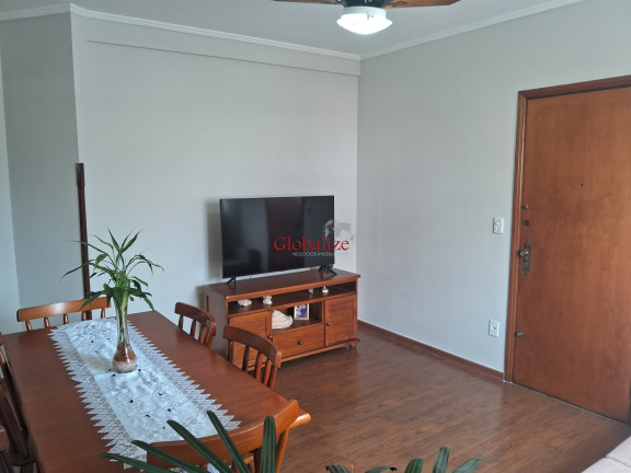 Imóvel com 2 Quartos à Venda, 74 m² em Embaré - Santos