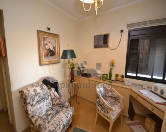 Imagem Apartamento com 3 Quartos à Venda, 202 m² em Higienópolis - São Paulo Imagem Apartamento com 3 Quartos à Venda, 202 m² em Higienópolis - São Paulo