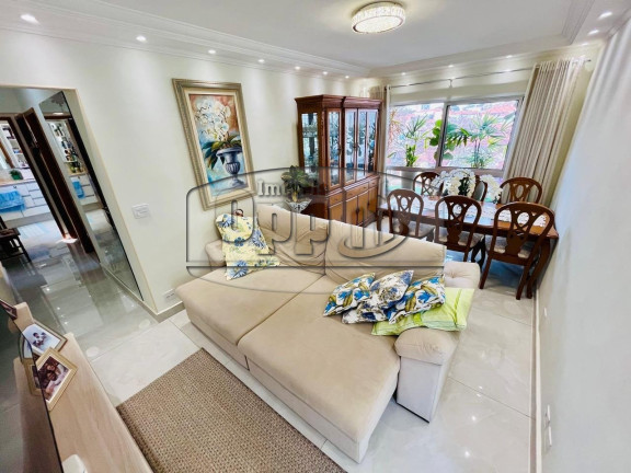 Apartamento com 2 Quartos à Venda,  em Cambuci - São Paulo