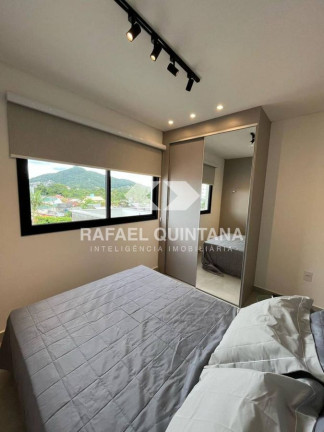 Imagem Apartamento com 2 Quartos à Venda, 72 m² em Centro - Biguaçu
