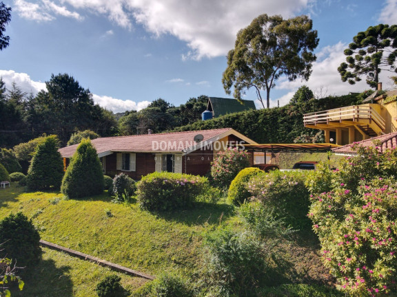 Casa com 4 Quartos à Venda, 245 m² em Região Do Alto Da Boa Vista - Campos Do Jordão