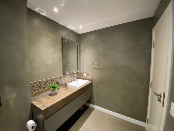 Imagem Casa com 5 Quartos para Temporada, 280 m² em Jurerê - Florianópolis