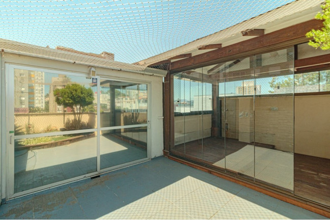 Imagem Imóvel com 2 Quartos à Venda, 139 m² em Santana - Porto Alegre Imagem Imóvel com 2 Quartos à Venda, 139 m² em Santana - Porto Alegre