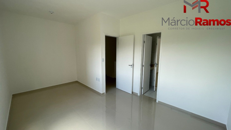 Imagem Casa com 4 Quartos à Venda, 127 m² em Centro - Eusébio Imagem Casa com 4 Quartos à Venda, 127 m² em Centro - Eusébio