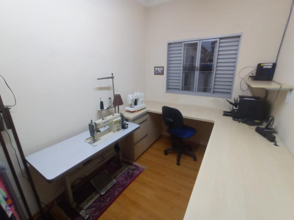Imagem Casa com 3 Quartos à Venda, 220 m² em Vila Amália - São Paulo