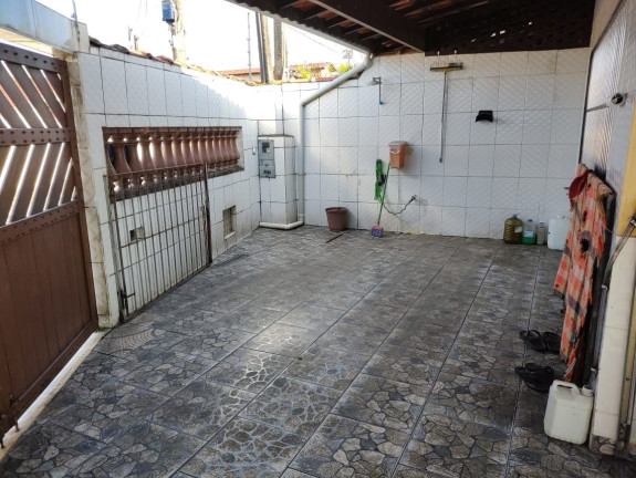 Imagem Sobrado com 2 Quartos à Venda, 189 m² em Balneário Itaguaí - Mongaguá