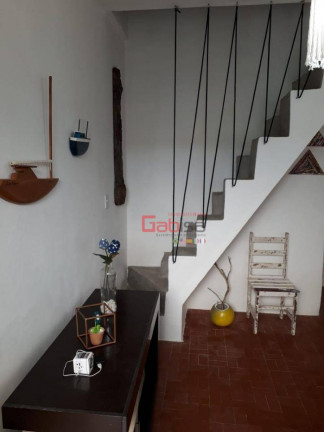 Imagem Casa de Condomínio com 2 Quartos à Venda, 65 m² em Portinho - Cabo Frio