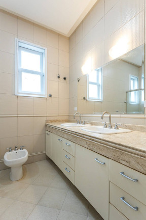 Imagem Casa com 4 Quartos para Alugar, 403 m² em Alphaville - Santana De Parnaíba