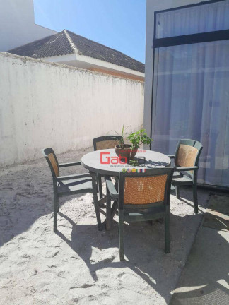 Kitnet com 1 Quarto para Alugar, 30 m² em Portinho - Cabo Frio