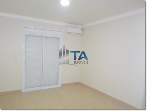 Imagem Casa com 4 Quartos à Venda, 320 m² em Swiss Park - Campinas Imagem Casa com 4 Quartos à Venda, 320 m² em Swiss Park - Campinas