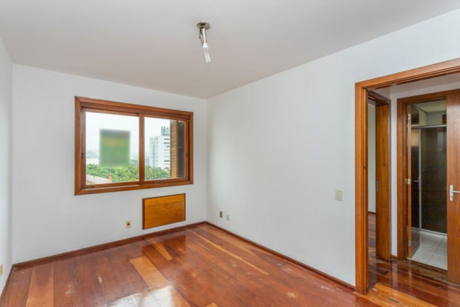 Imagem Imóvel com 2 Quartos à Venda, 71 m² em Petrópolis - Porto Alegre Imagem Imóvel com 2 Quartos à Venda, 71 m² em Petrópolis - Porto Alegre