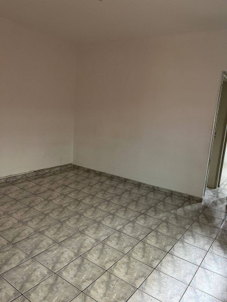 Imagem Casa com 2 Quartos para Alugar,  em Campanario - Diadema
