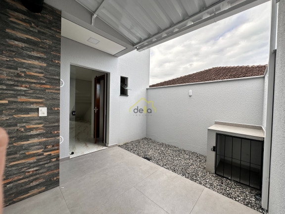 Imagem Casa com 2 Quartos à Venda, 72 m² em Iririú - Joinville Imagem Casa com 2 Quartos à Venda, 72 m² em Iririú - Joinville