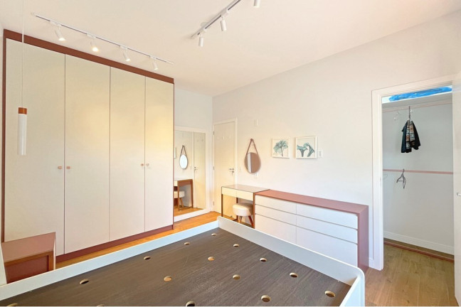 Imagem Casa com 4 Quartos à Venda, 207 m² em Teresópolis - Porto Alegre Imagem Casa com 4 Quartos à Venda, 207 m² em Teresópolis - Porto Alegre