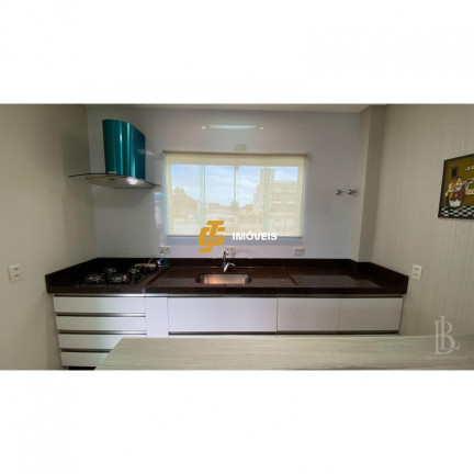 Imagem Casa com 3 Quartos à Venda, 387 m² em Areias - Camboriú Imagem Casa com 3 Quartos à Venda, 387 m² em Areias - Camboriú