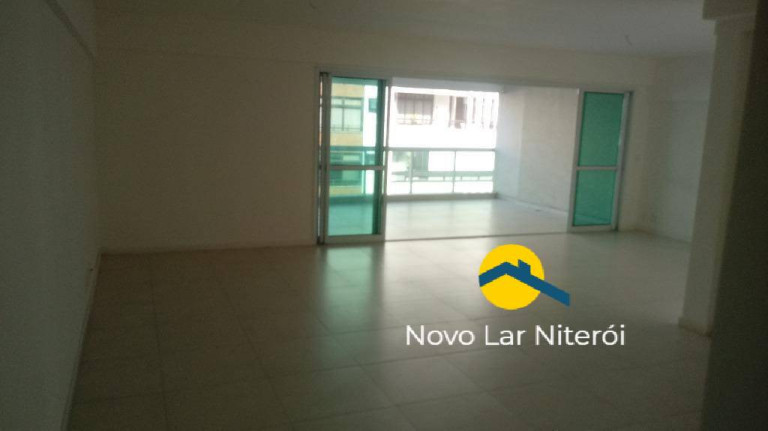 Apartamento com 4 Quartos à Venda, 202 m² em Icaraí - Niterói