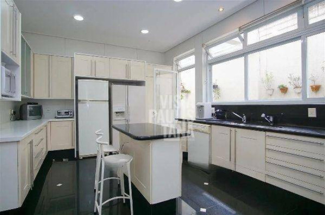 Imagem Casa com 4 Quartos à Venda, 837 m² em Vila Nova Conceição - São Paulo Imagem Casa com 4 Quartos à Venda, 837 m² em Vila Nova Conceição - São Paulo