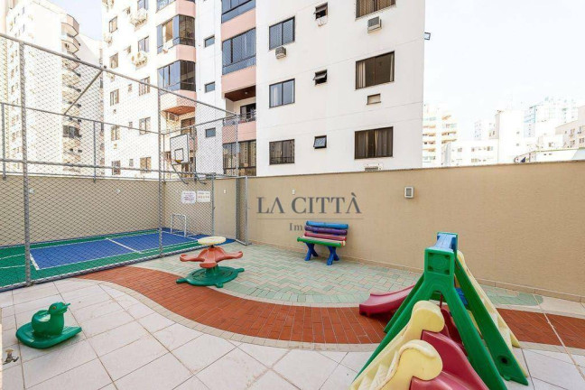 Imagem Apartamento com 3 Quartos à Venda, 130 m² em Centro - Balneário Camboriú Imagem Apartamento com 3 Quartos à Venda, 130 m² em Centro - Balneário Camboriú