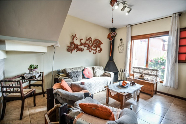 Imagem Casa com 2 Quartos à Venda, 166 m² em Serraria - Porto Alegre Imagem Casa com 2 Quartos à Venda, 166 m² em Serraria - Porto Alegre