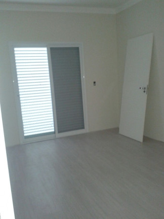 Imagem Casa de Condomínio com 3 Quartos à Venda,  em Sao Joao - Jacareí