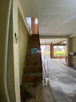Imagem Casa com 3 Quartos à Venda, 180 m² em Restinga - Porto Alegre Imagem Casa com 3 Quartos à Venda, 180 m² em Restinga - Porto Alegre