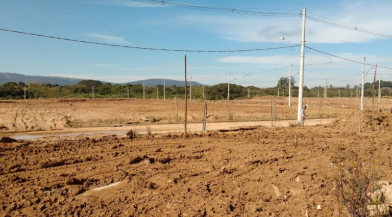 Imagem Casa com 2 Quartos à Venda, 61 m² em Campo Novo - Porto Alegre Imagem Casa com 2 Quartos à Venda, 61 m² em Campo Novo - Porto Alegre