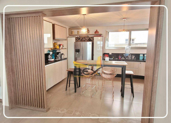 Imagem Casa com 4 Quartos à Venda, 412 m² em Alphaville 04 - Santana De Parnaíba Imagem Casa com 4 Quartos à Venda, 412 m² em Alphaville 04 - Santana De Parnaíba