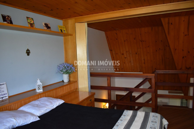 Imagem Imóvel com 1 Quarto à Venda, 60 m² em Região Do Alto Do Capivari - Campos Do Jordão Imagem Imóvel com 1 Quarto à Venda, 60 m² em Região Do Alto Do Capivari - Campos Do Jordão