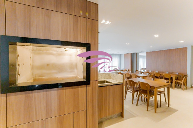 Imagem Imóvel com 2 Quartos à Venda, 110 m² em Novo Mundo - Curitiba Imagem Imóvel com 2 Quartos à Venda, 110 m² em Novo Mundo - Curitiba