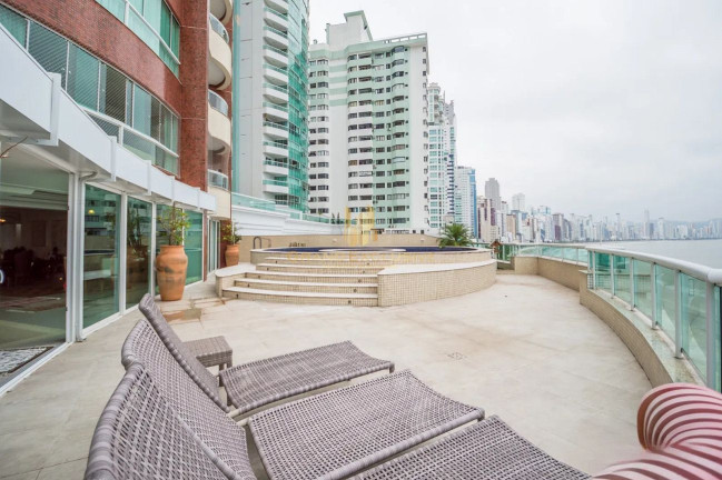 Imagem Apartamento com 4 Quartos à Venda, 900 m² em Centro - Balneário Camboriú Imagem Apartamento com 4 Quartos à Venda, 900 m² em Centro - Balneário Camboriú