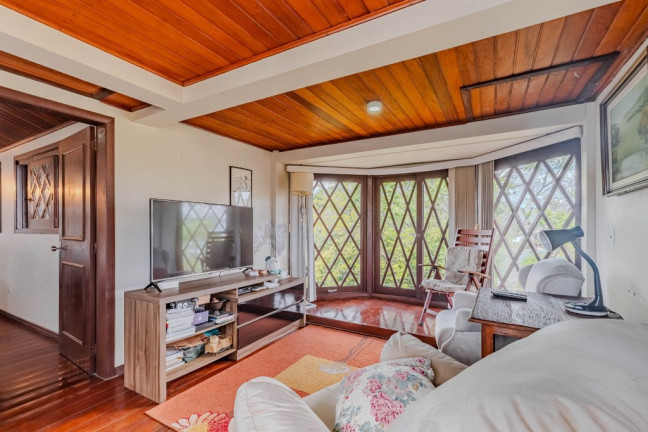 Casa com 3 Quartos à Venda, 385 m² em Agronomia - Porto Alegre