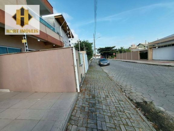 Imagem Sobrado com 3 Quartos à Venda, 94 m² em Pereque - Porto Belo Imagem Sobrado com 3 Quartos à Venda, 94 m² em Pereque - Porto Belo