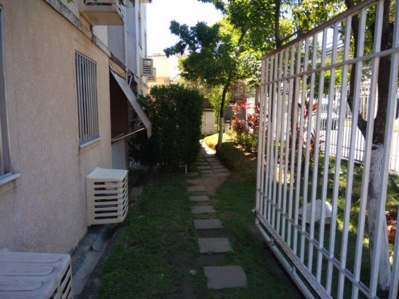Imagem Imóvel com 2 Quartos à Venda, 55 m² em Campo Grande - Rio De Janeiro Imagem Imóvel com 2 Quartos à Venda, 55 m² em Campo Grande - Rio De Janeiro