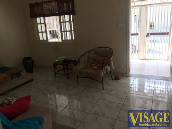 Imagem Casa com 2 Quartos à Venda, em Centro - Jacareí Imagem Casa com 2 Quartos à Venda, em Centro - Jacareí