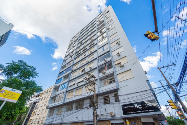 Imagem Imóvel com 3 Quartos à Venda, 110 m² em Rio Branco - Porto Alegre Imagem Imóvel com 3 Quartos à Venda, 110 m² em Rio Branco - Porto Alegre