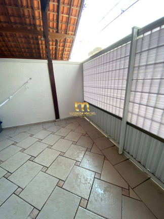 Imagem Casa com 3 Quartos à Venda, 89 m² em Vila Assunção - Praia Grande