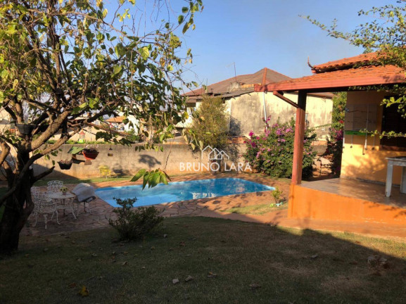 Imagem Casa com 3 Quartos à Venda, 400 m² em Cidade Clube Residência - Igarapé Imagem Casa com 3 Quartos à Venda, 400 m² em Cidade Clube Residência - Igarapé