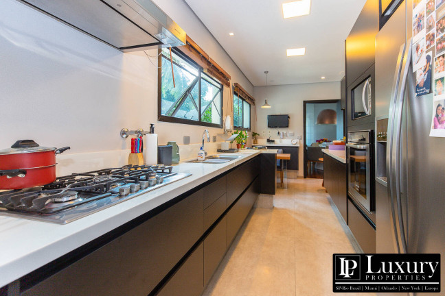 Imagem Apartamento com 2 Quartos à Venda, 257 m² em Moema - São Paulo