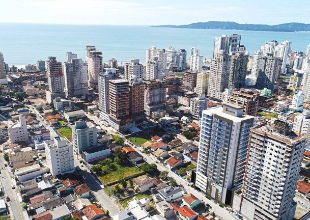 Imagem Apartamento com 3 Quartos à Venda, 70 m² em Itapema - Itapema Imagem Apartamento com 3 Quartos à Venda, 70 m² em Itapema - Itapema